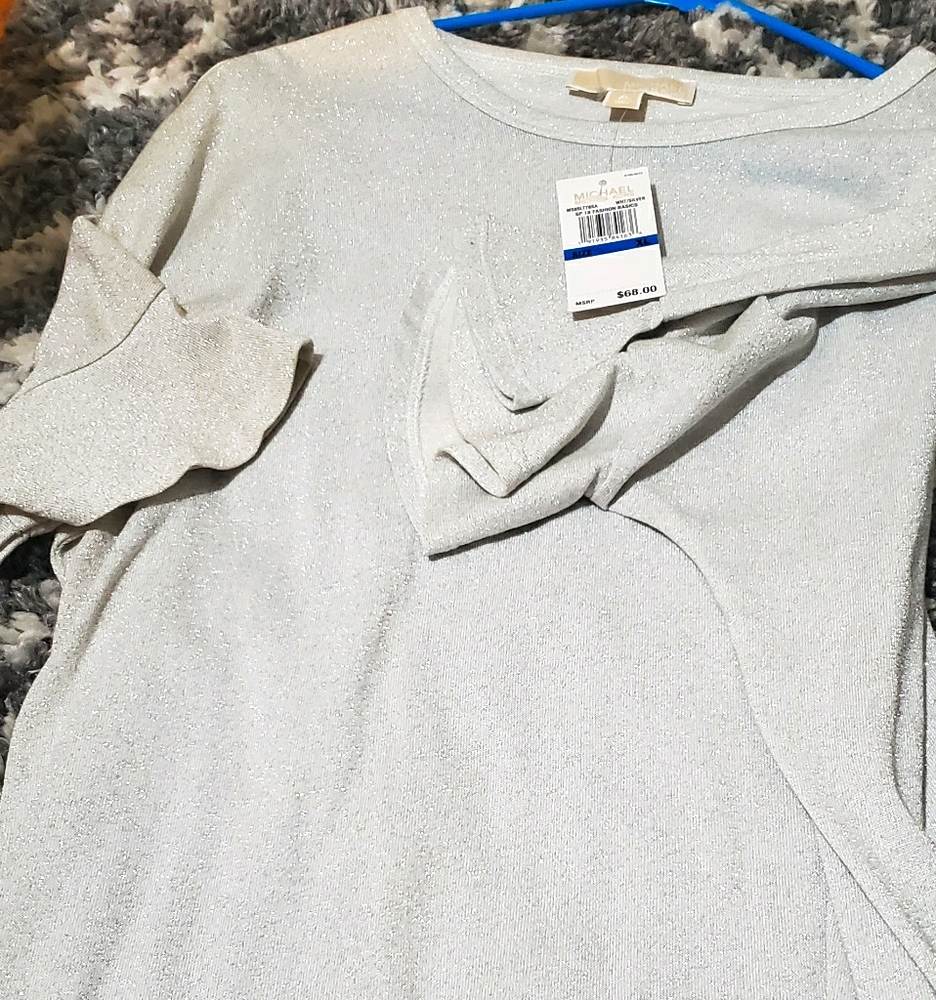 Michael kors XL bell sleeve blouse